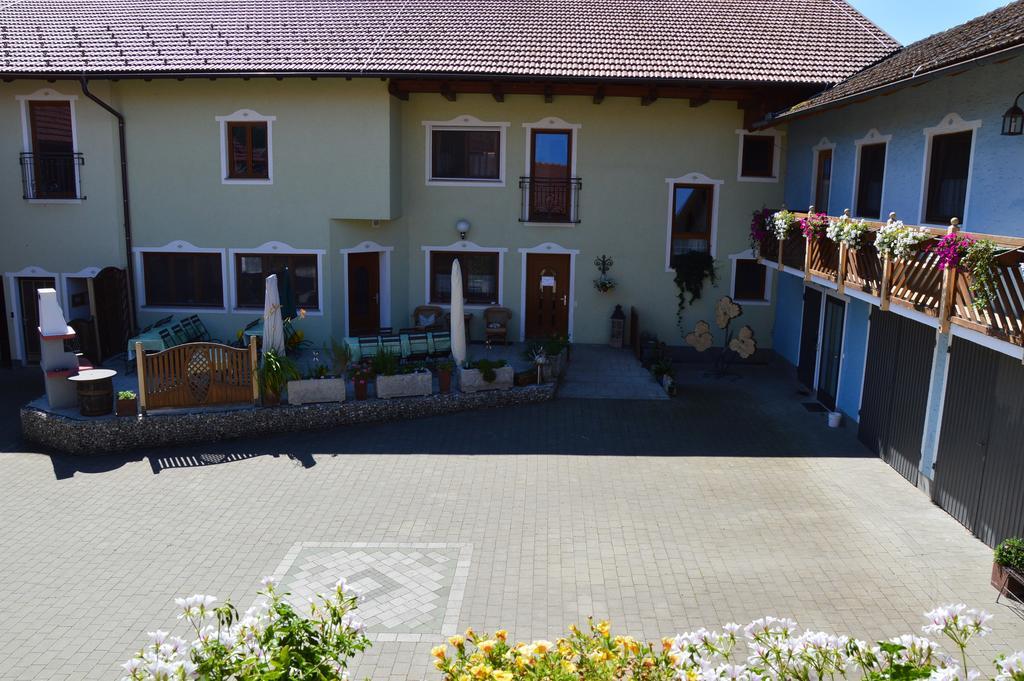 Pimperlhof Villa Franking Exterior photo